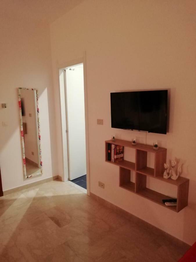 La Casetta Del Gatto Giroan Apartment ปาแลร์โม ภายนอก รูปภาพ